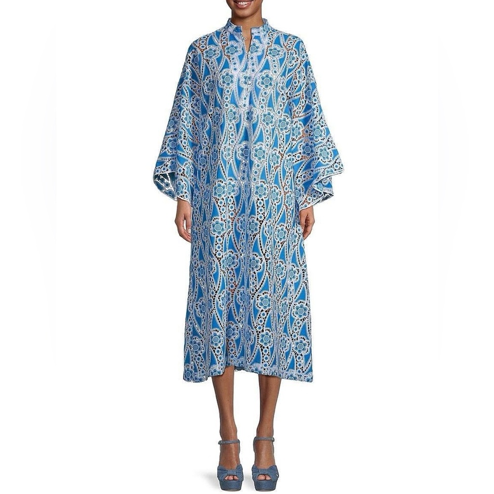 La Vie Stylehouse Blue and White Floral Kaftan Midi/Maxi Dress